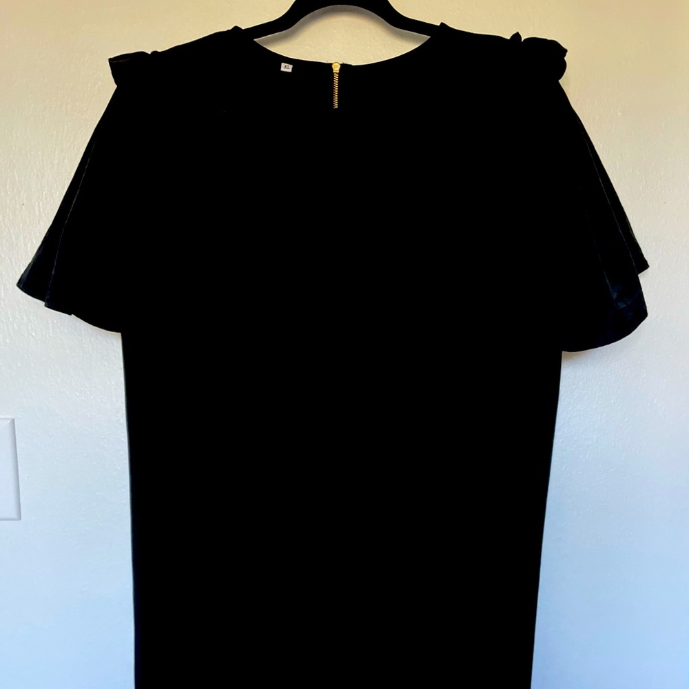 MINI DRESS PARTY COCKTAIL BLACK XL RUFFLE SHORT SLEEVES SHIFT GOLD BACK ZIPPER